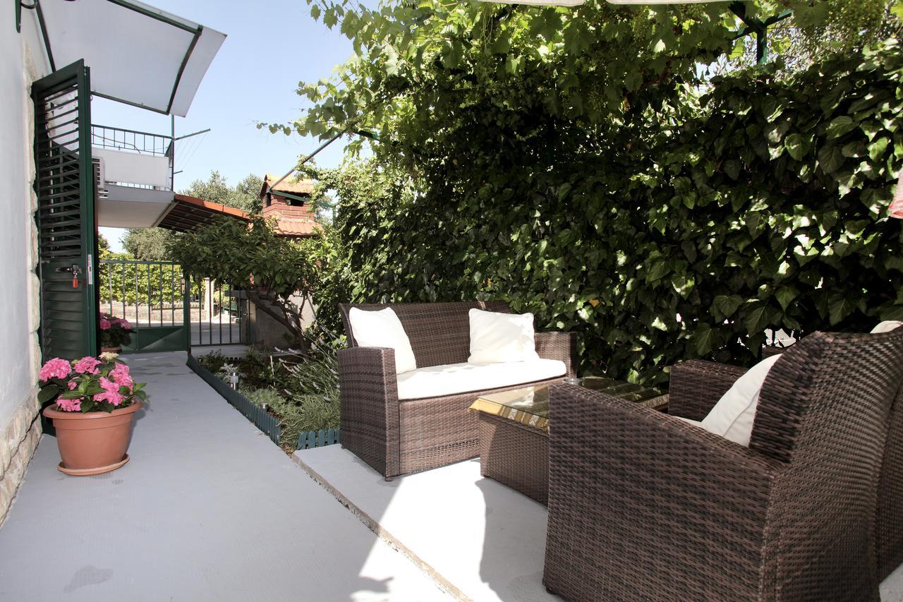 Apartment Eva Trogir Exterior foto